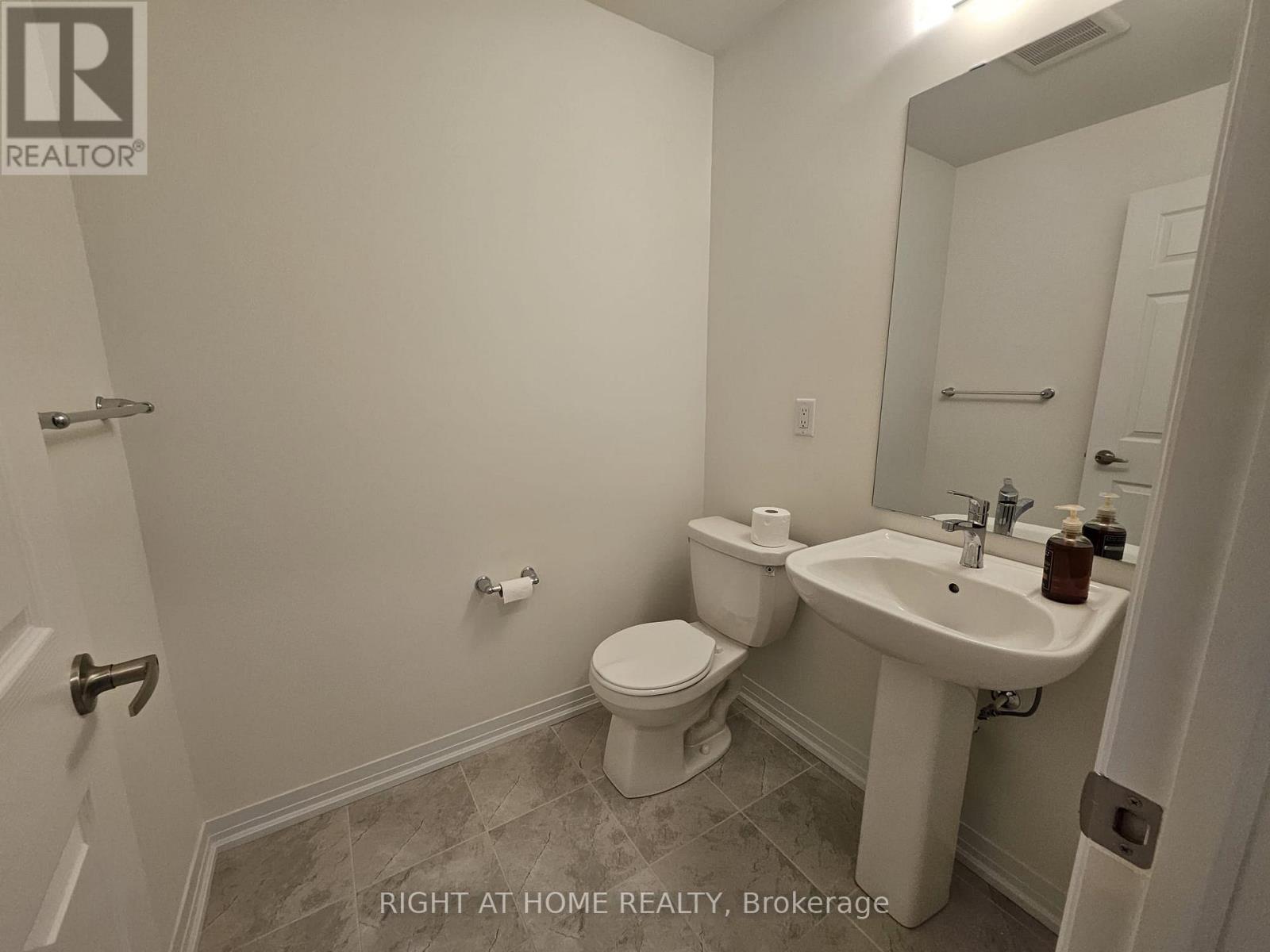 41 Lemon Avenue, Thorold, Ontario  L0S 1K0 - Photo 7 - X12169651