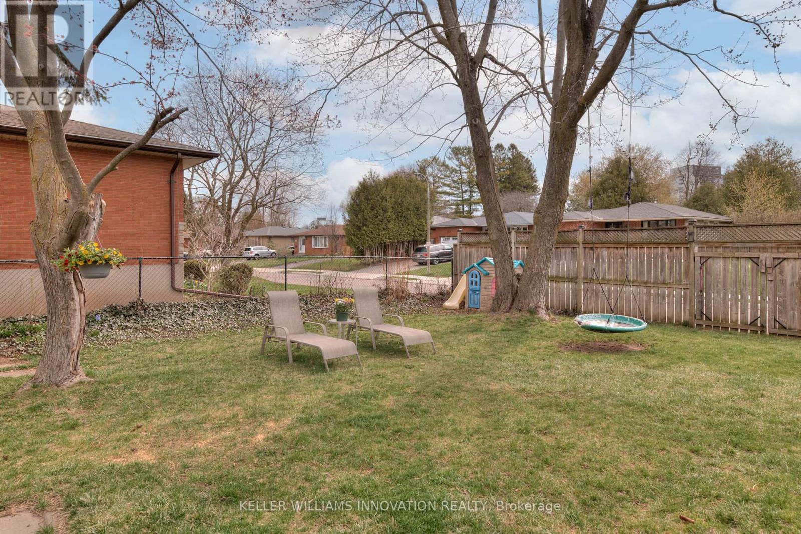 26 Markwood Drive, Kitchener, Ontario  N2M 2H5 - Photo 38 - X12169652