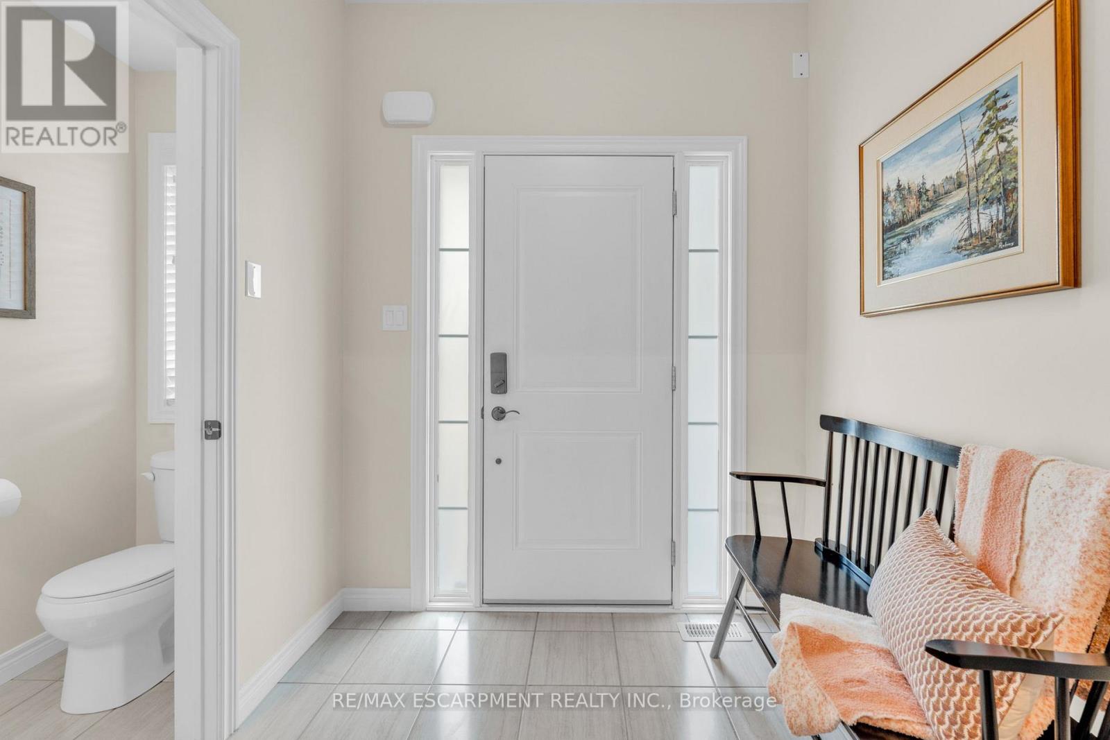 15 Dennis Drive, West Lincoln, Ontario  L0R 2A0 - Photo 16 - X12169665