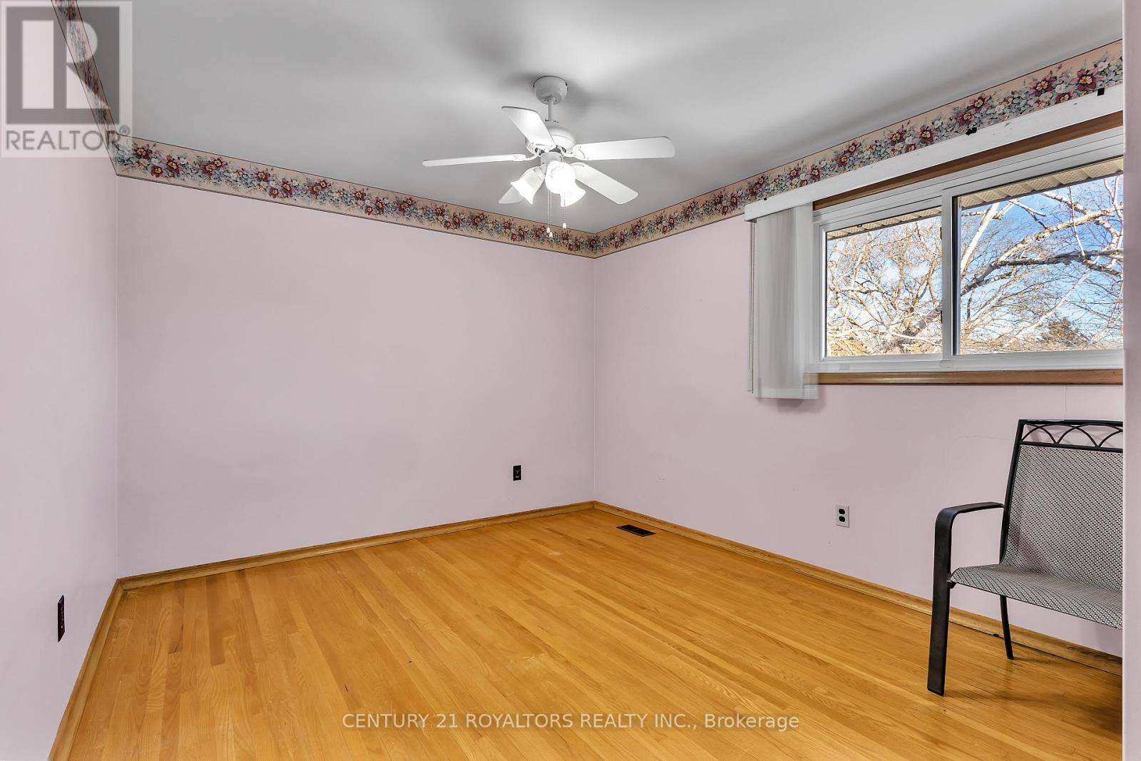 279 Kenneth Avenue, Kitchener, Ontario  N2A 1W5 - Photo 18 - X12169689