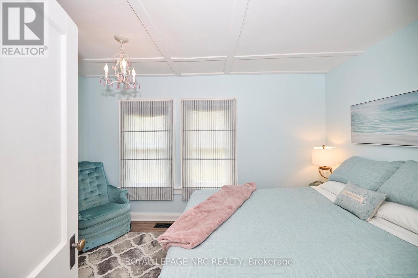 331 Inglewood Road, Fort Erie, Ontario  L0S 1B0 - Photo 16 - X12169709