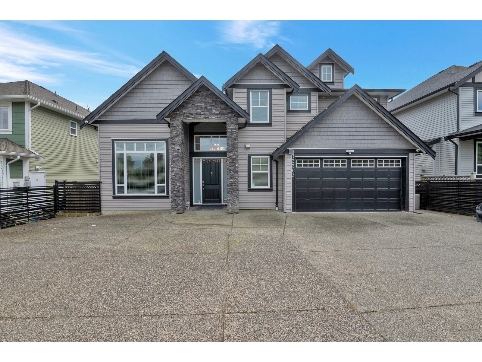 Property at 7 3363 HORN STREET image 2