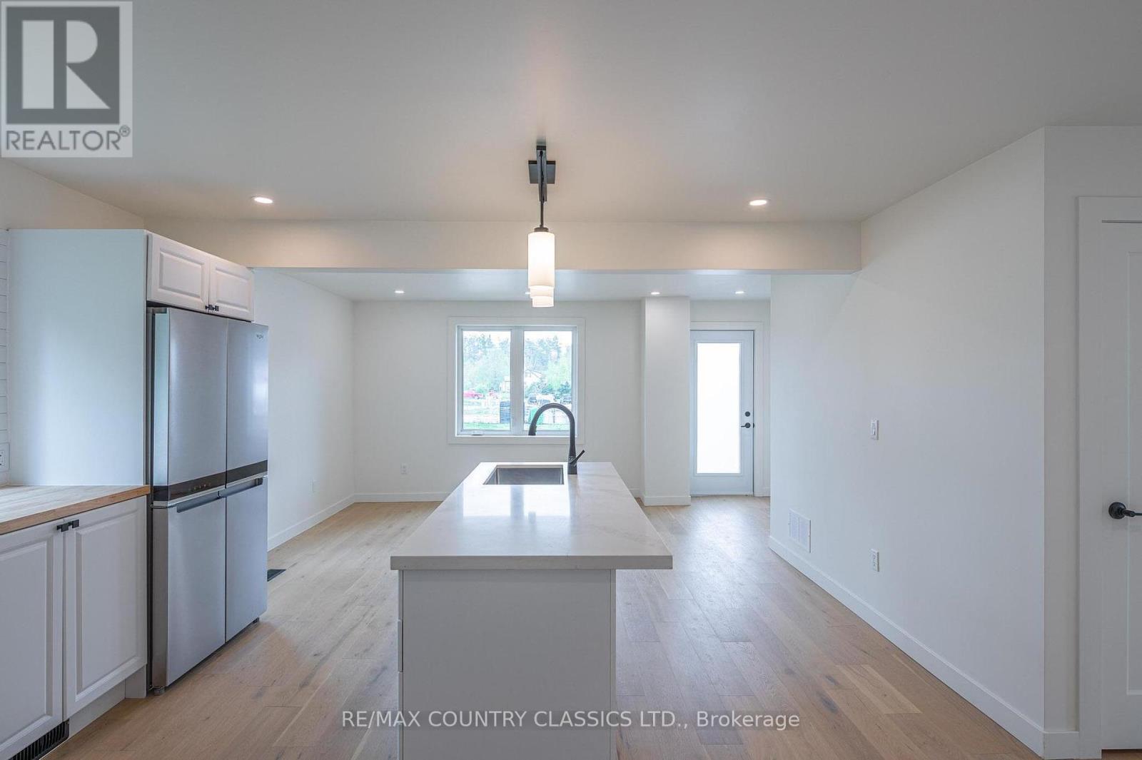144 County Rd 504, North Kawartha, Ontario  K0L 1A0 - Photo 22 - X12168184