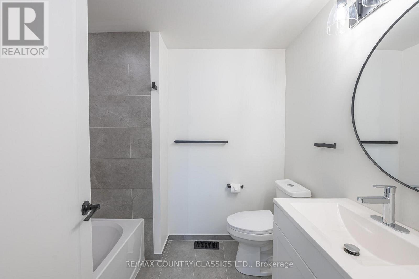 144 County Rd 504, North Kawartha, Ontario  K0L 1A0 - Photo 20 - X12168184