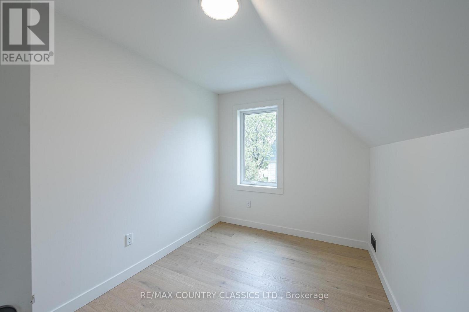 144 County Rd 504, North Kawartha, Ontario  K0L 1A0 - Photo 27 - X12168184