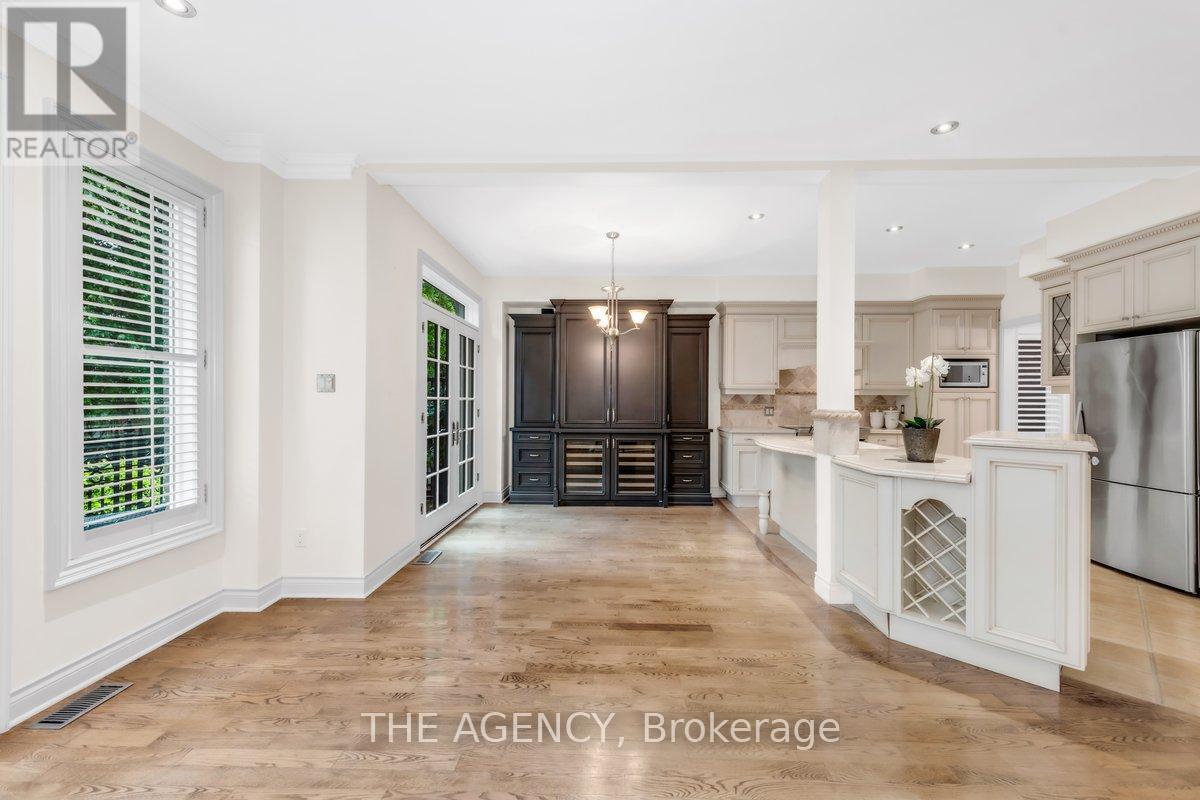313 Broadway Avenue, Toronto, Ontario  M4P 1W2 - Photo 11 - C12169733