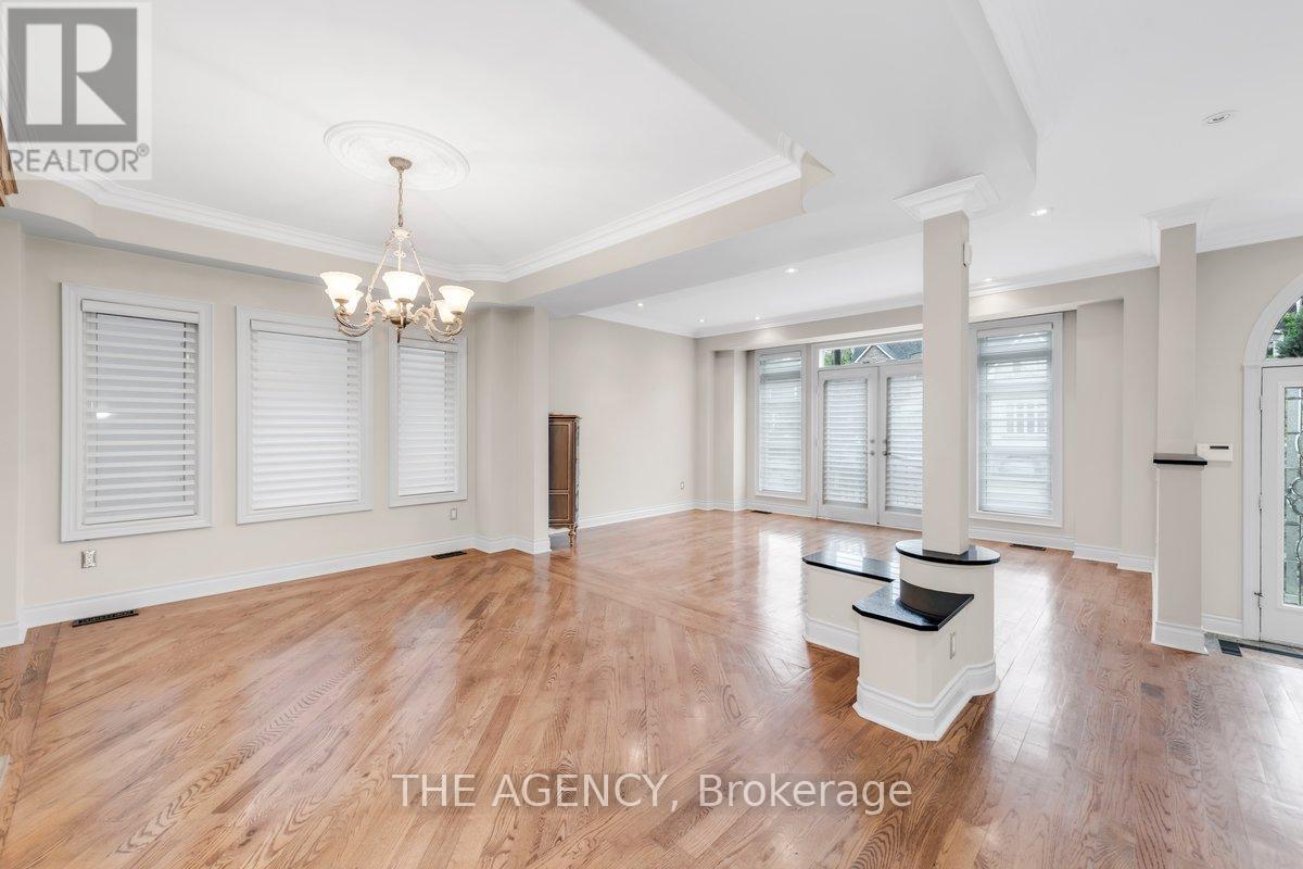 313 Broadway Avenue, Toronto, Ontario  M4P 1W2 - Photo 8 - C12169733