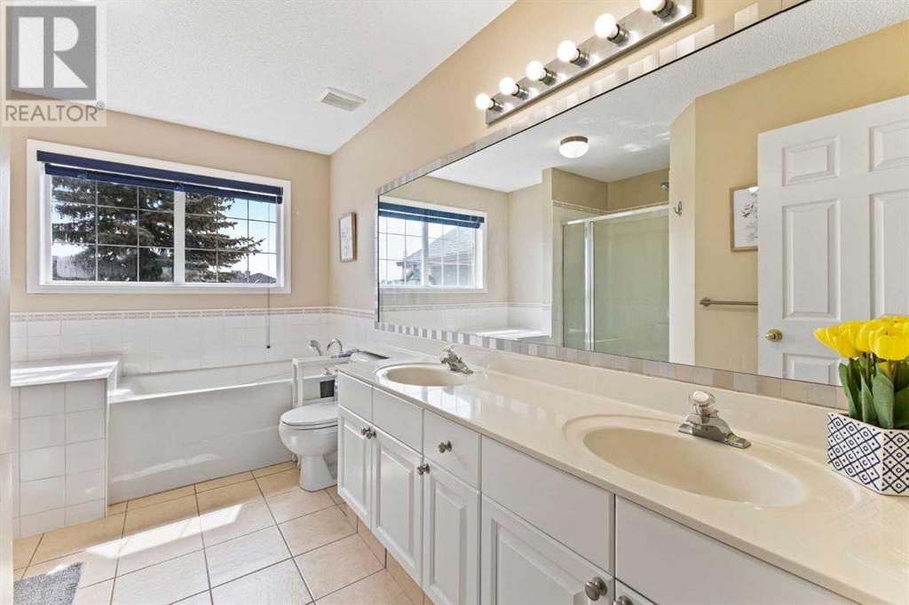 74 Weston Green Sw, Calgary, Alberta  T3H 5E9 - Photo 21 - A2224081