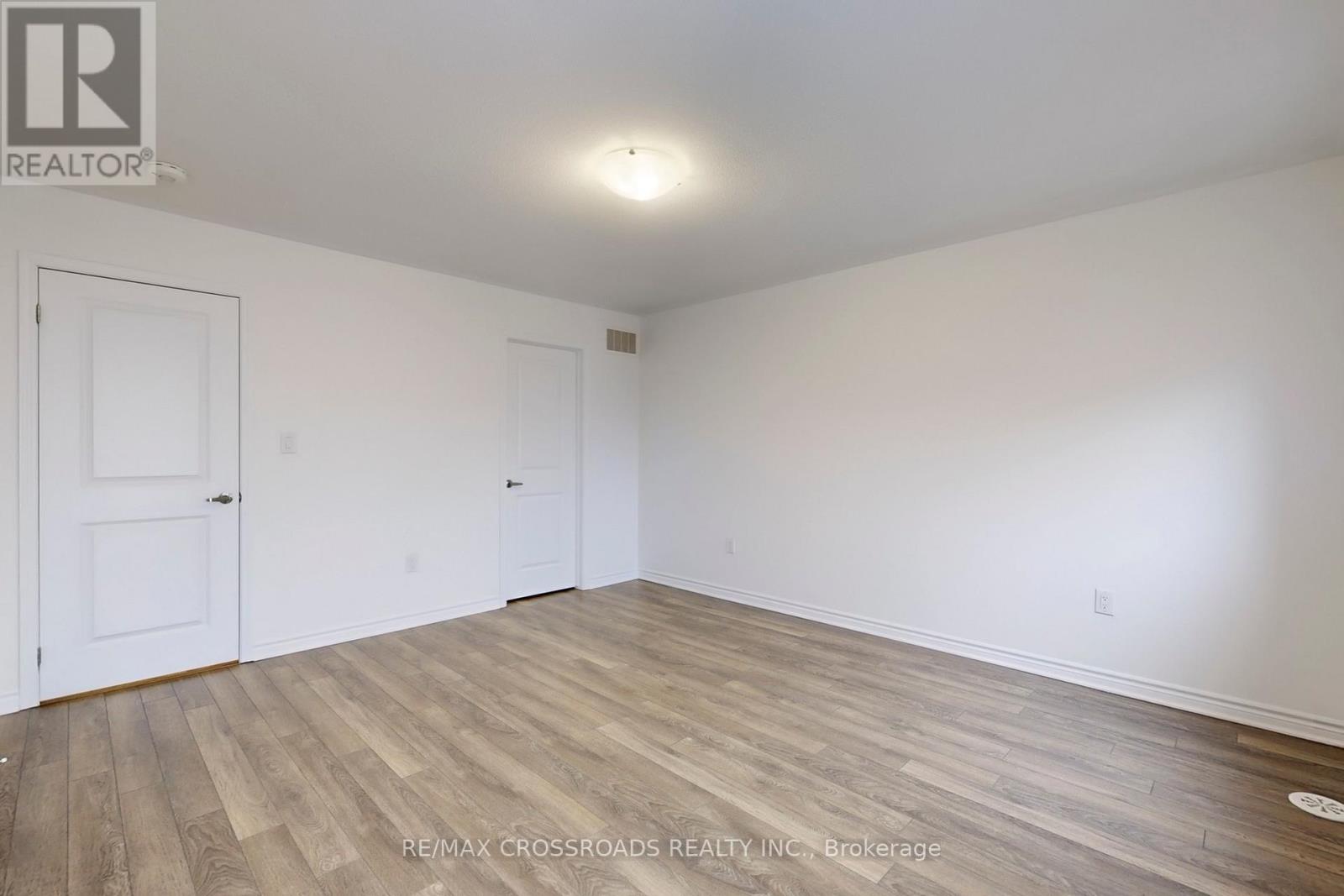 18 Fiesta Way, Whitby, Ontario  L1P 0H9 - Photo 26 - E12169757