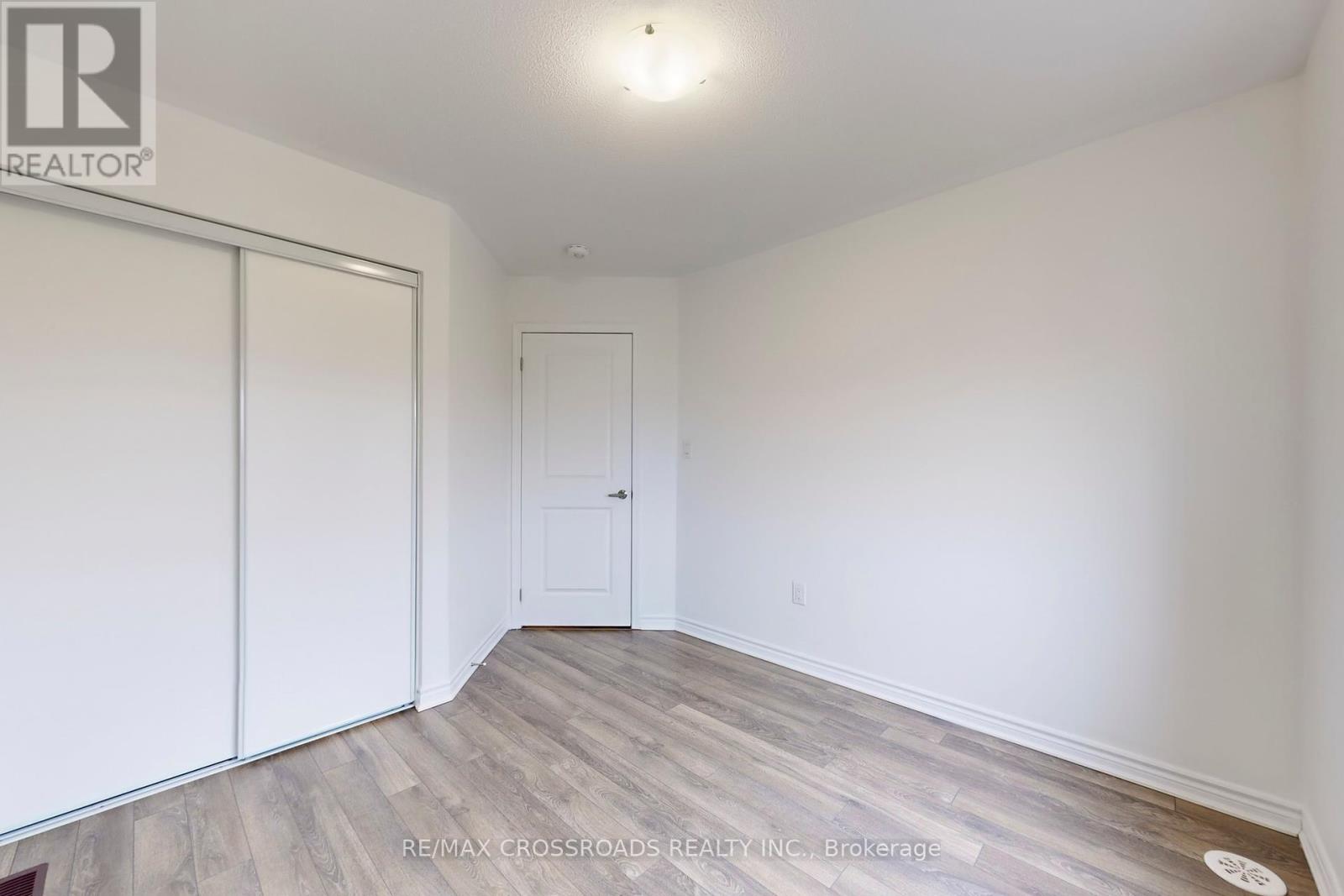 18 Fiesta Way, Whitby, Ontario  L1P 0H9 - Photo 28 - E12169757