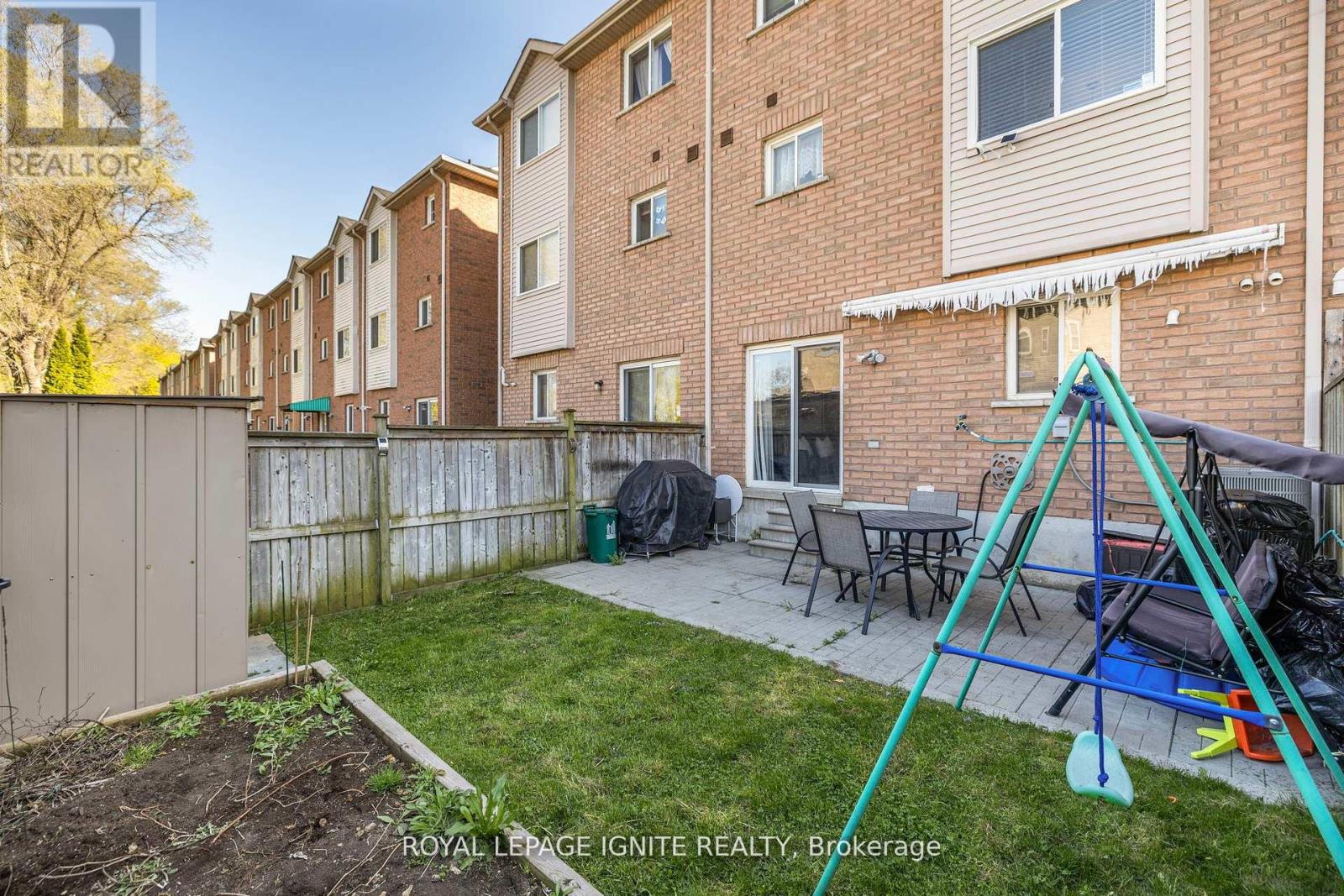 12 Eli Shackleton Court, Toronto, Ontario  M1E 5K3 - Photo 42 - E12169768
