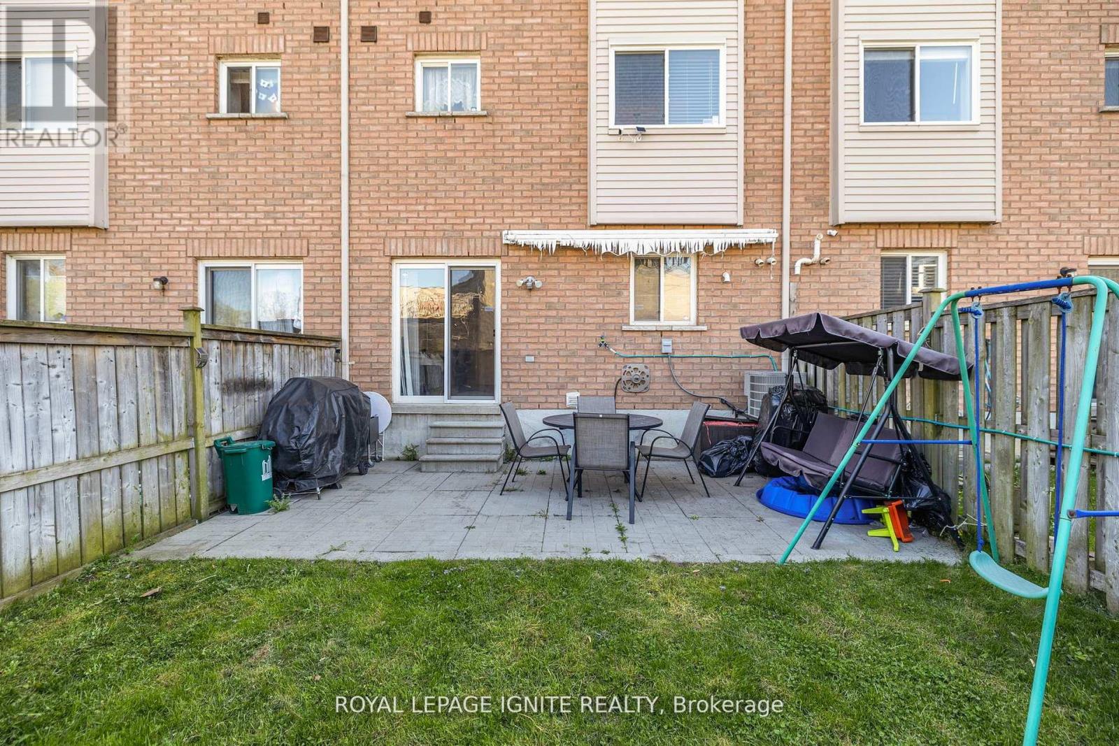 12 Eli Shackleton Court, Toronto, Ontario  M1E 5K3 - Photo 43 - E12169768