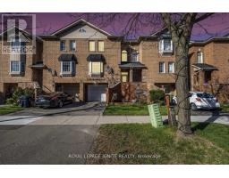 12 ELI SHACKLETON COURT, Toronto, Ontario
