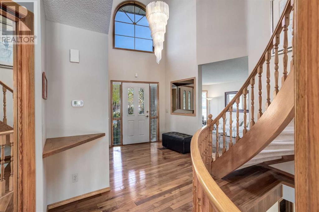119 Pumpmeadow Place Sw, Calgary, Alberta  T2V 5C9 - Photo 2 - A2223840