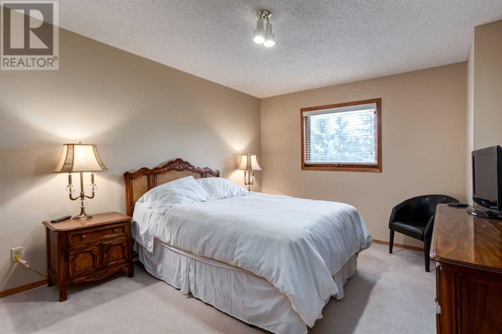 119 Pumpmeadow Place Sw, Calgary, Alberta  T2V 5C9 - Photo 29 - A2223840
