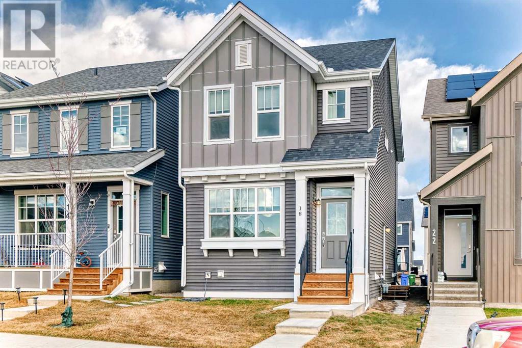 18 Heirloom Manor Se, Calgary, Alberta  T3S 0H2 - Photo 1 - A2211374