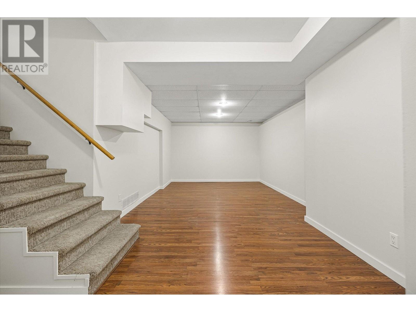 1856 Portland Place, Kelowna, British Columbia  V1V 1P9 - Photo 31 - 10347460