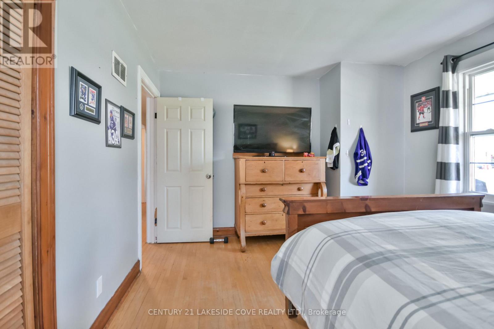 319 Franklin Street, Orillia, Ontario  L3V 1K5 - Photo 32 - S12169750