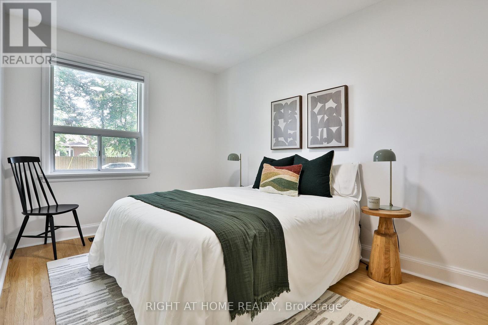 20 Amesbury Drive, Toronto, Ontario  M6M 4H4 - Photo 16 - W12163687