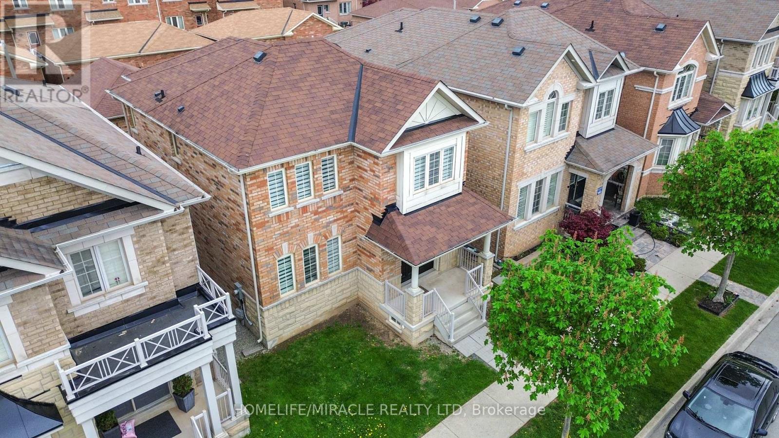 Property at 3182 ROBERT BROWN BOULEVARD image 4