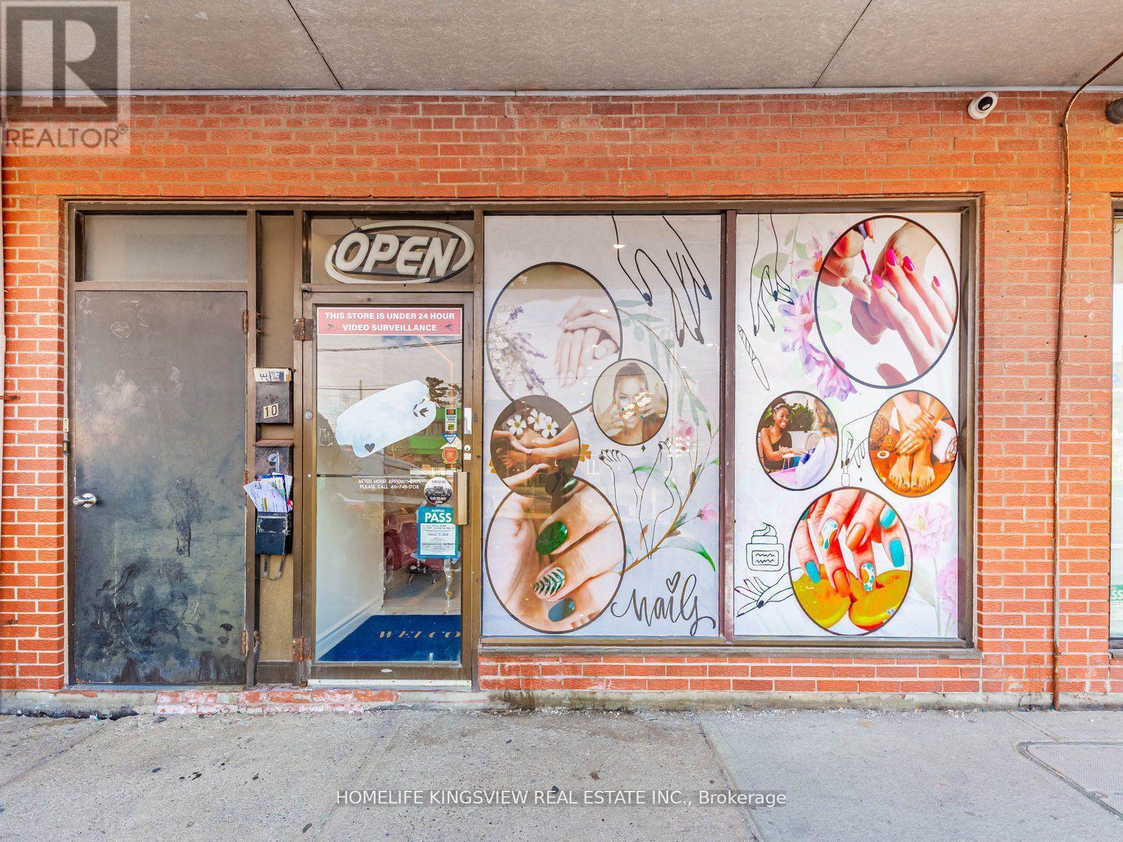 Property at 5 - 2965 ISLINGTON AVENUE image 2