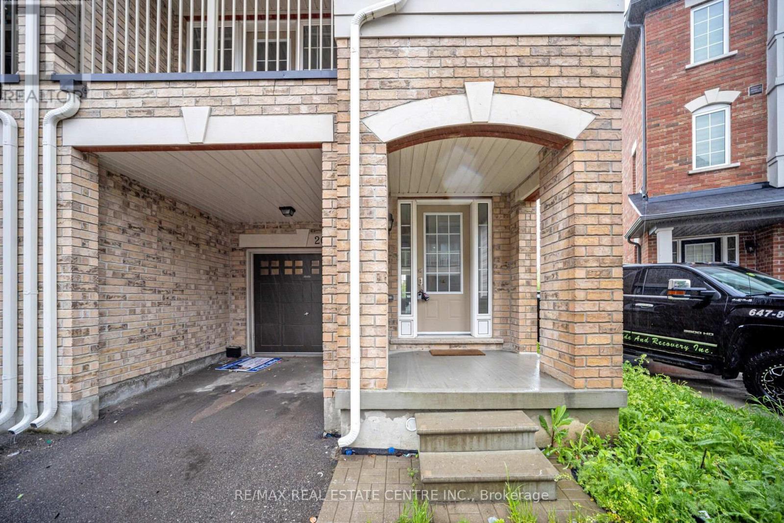 26 Miami Grove, Brampton (Heart Lake East), Ontario  L6Z 0H6 - Photo 4 - W12169788