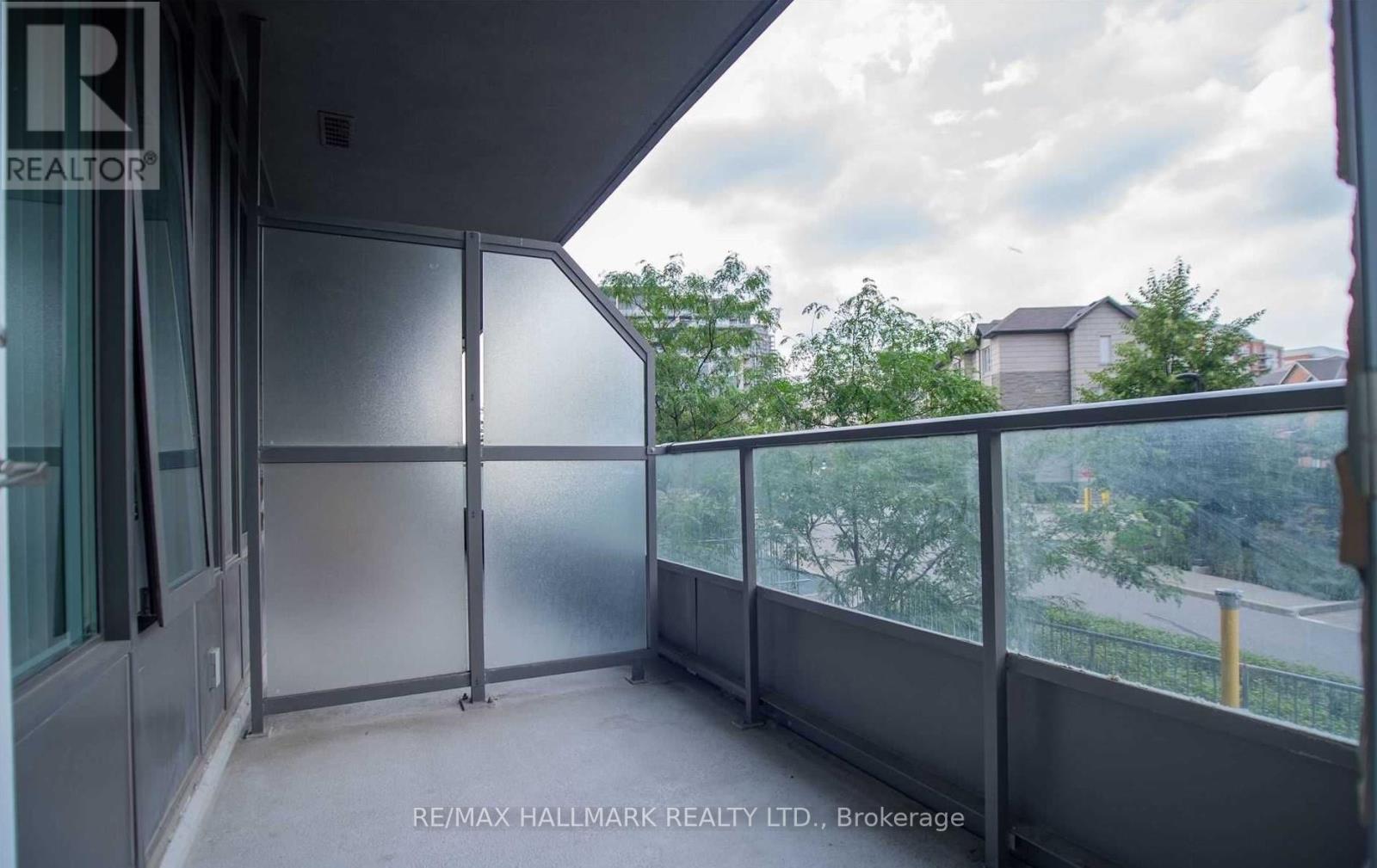 221 - 277 South Park Road, Markham, Ontario  L3T 0B5 - Photo 11 - N12169612