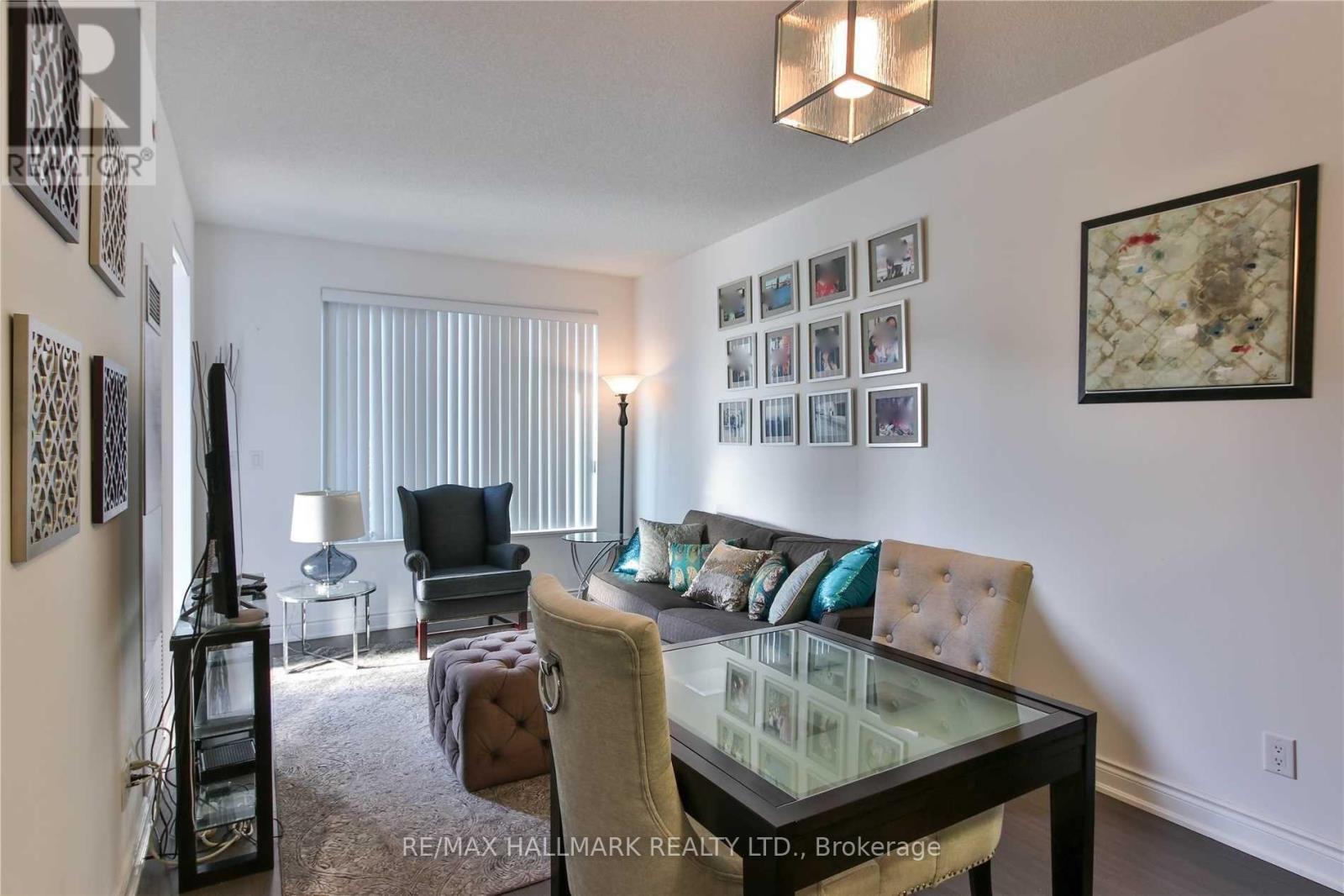 221 - 277 South Park Road, Markham, Ontario  L3T 0B5 - Photo 3 - N12169612