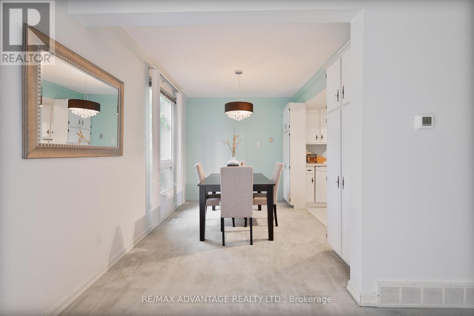 247 Everglade Crescent, London North, Ontario  N6H 4M7 - Photo 8 - X12169802
