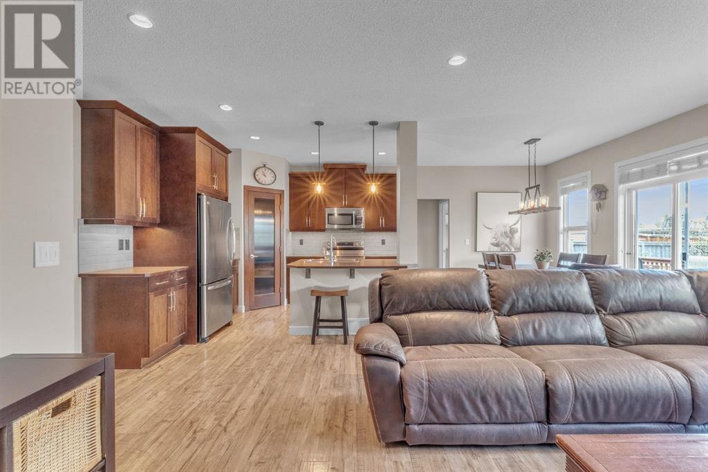308 West Creek Drive, Chestermere, Alberta  T1X 0B4 - Photo 8 - A2219460