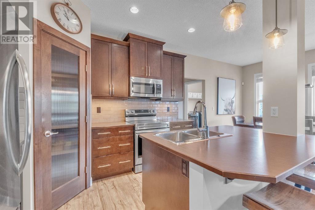 308 West Creek Drive, Chestermere, Alberta  T1X 0B4 - Photo 11 - A2219460