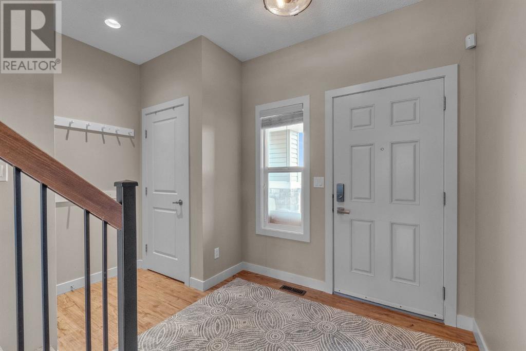 308 West Creek Drive, Chestermere, Alberta  T1X 0B4 - Photo 3 - A2219460
