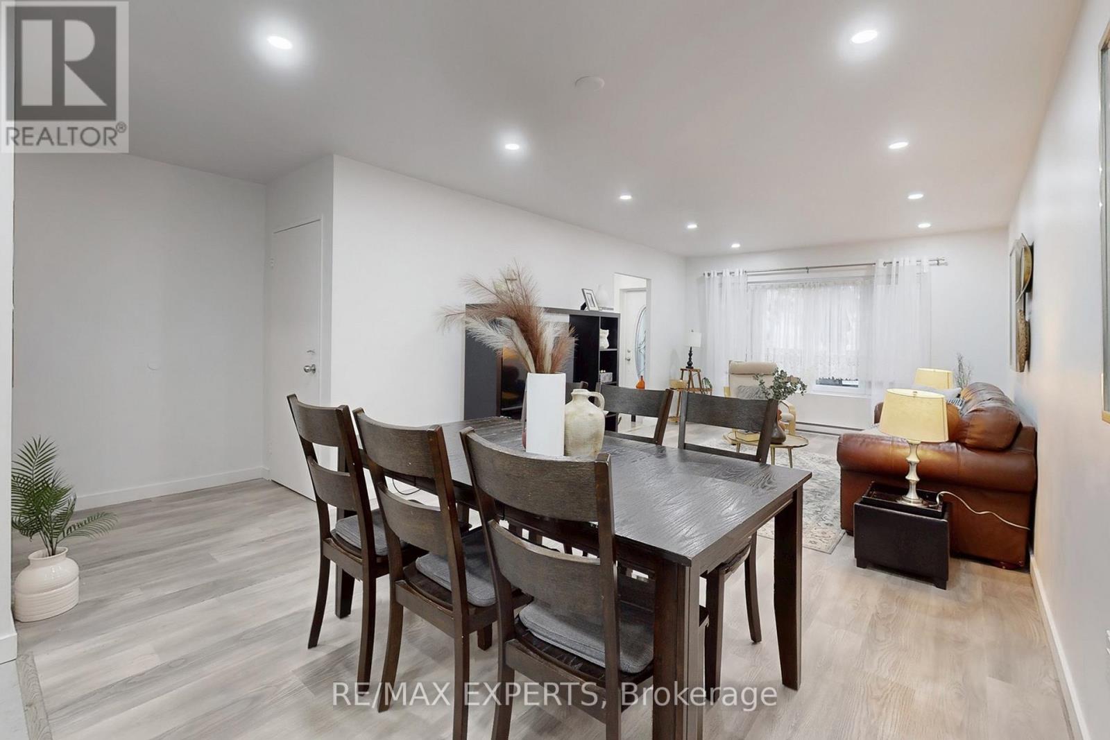66 Scarborough Golf Club Road, Toronto, Ontario  M1M 3C5 - Photo 8 - E12168726