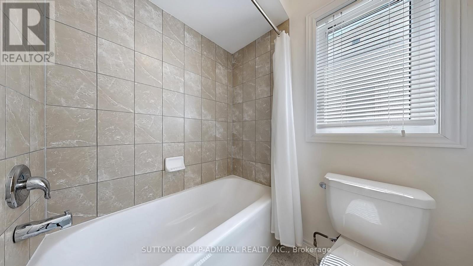 12 Sasco Way, Essa, Ontario  L3W 0C8 - Photo 26 - N12110555