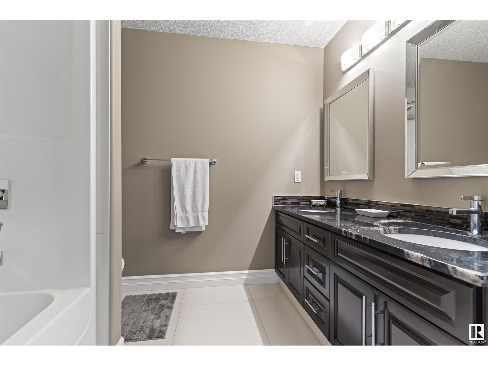 1254 Adamson Dr Sw, Edmonton, Alberta  T6W 1Z4 - Photo 32 - E4438155