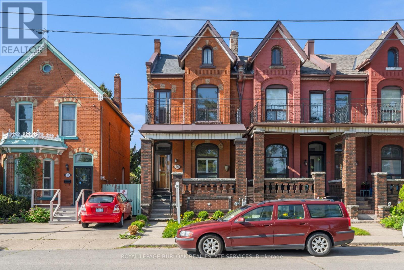 Property at 16 MURRAY STREET E image 2