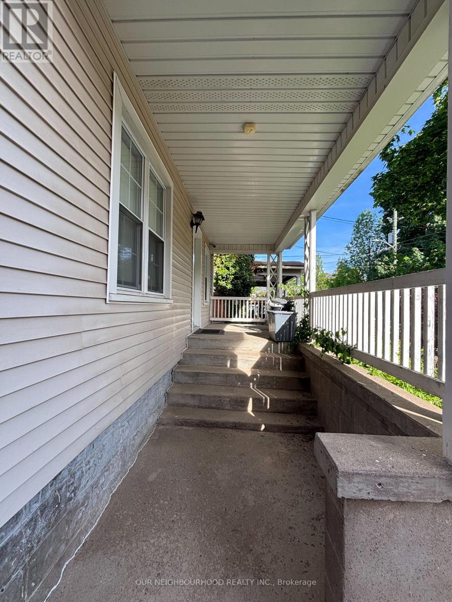 18 Cherry Street, St. Catharines, Ontario  L2R 5M4 - Photo 2 - X12169728