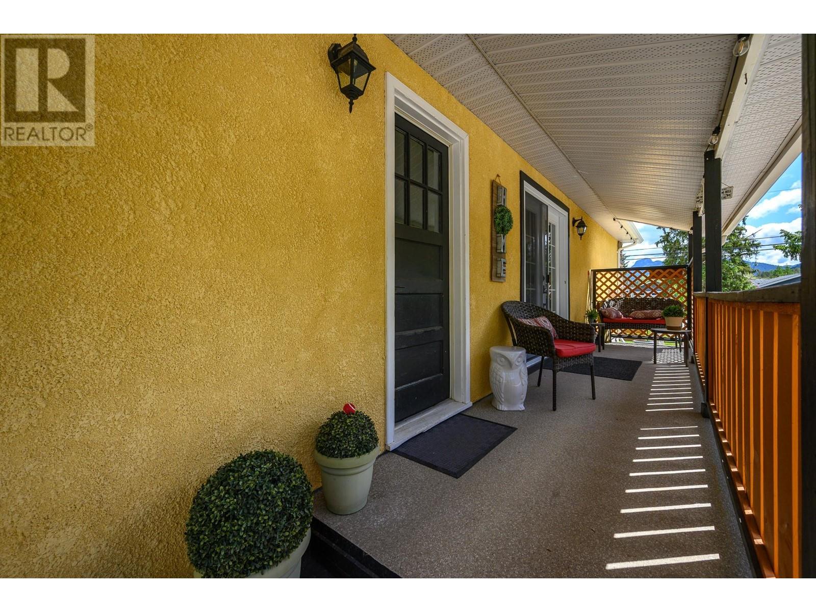 Property at 175 Whitevale Road image 1
