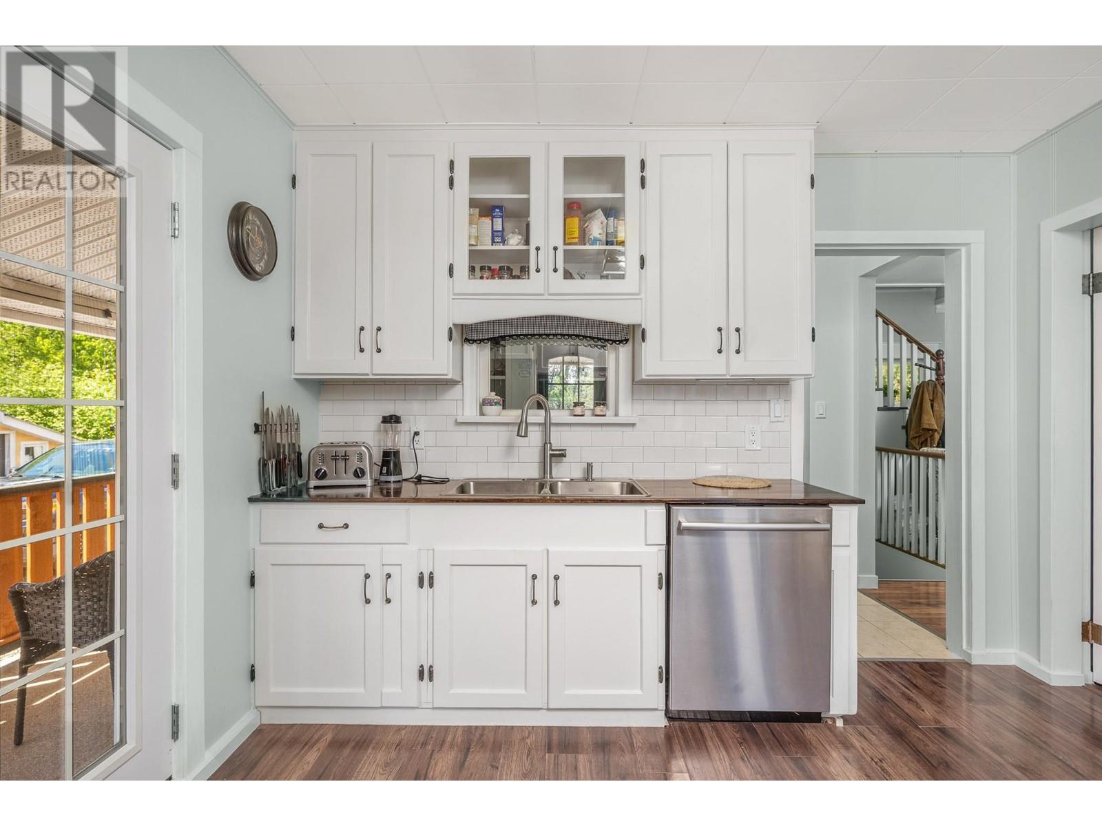 Property at 175 Whitevale Road image 5