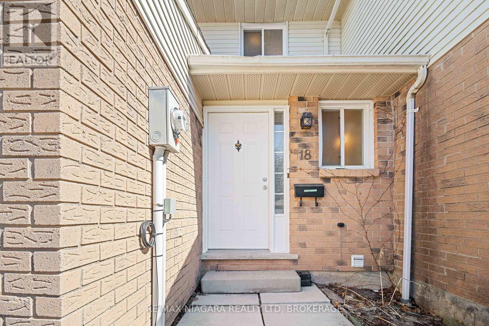 Property at 18 JULIE DRIVE image 3