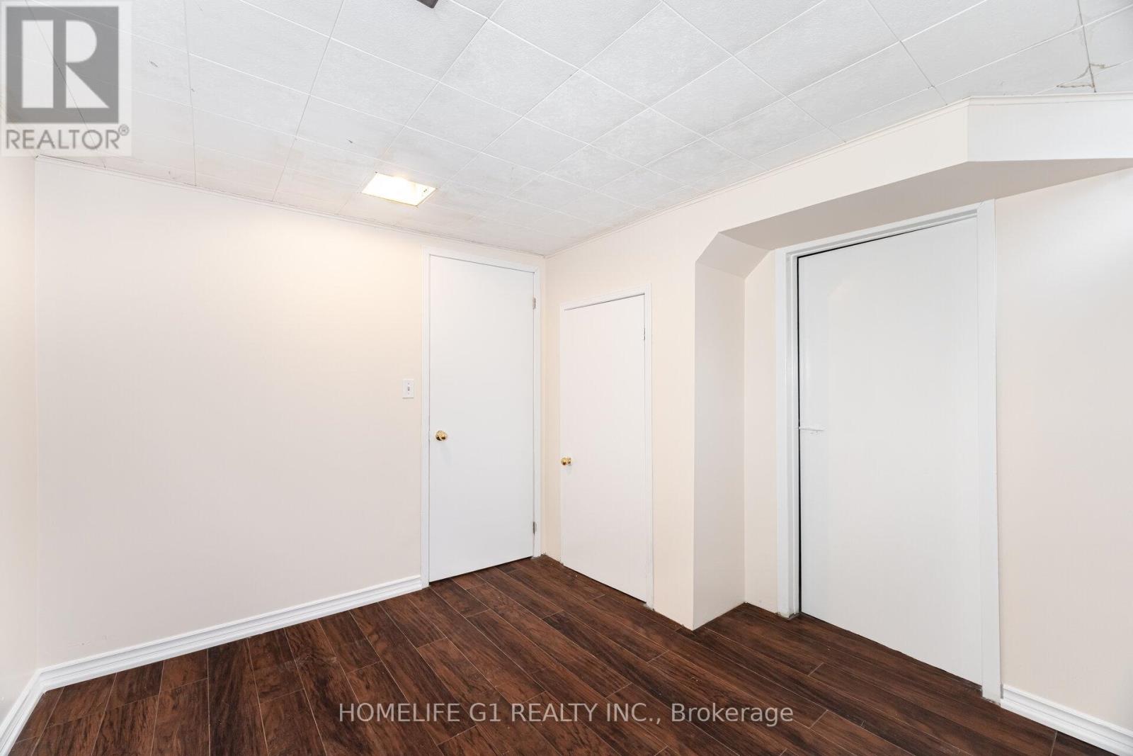 18 Laurel Valley, Vaughan, Ontario  L4K 2B3 - Photo 41 - N12167138