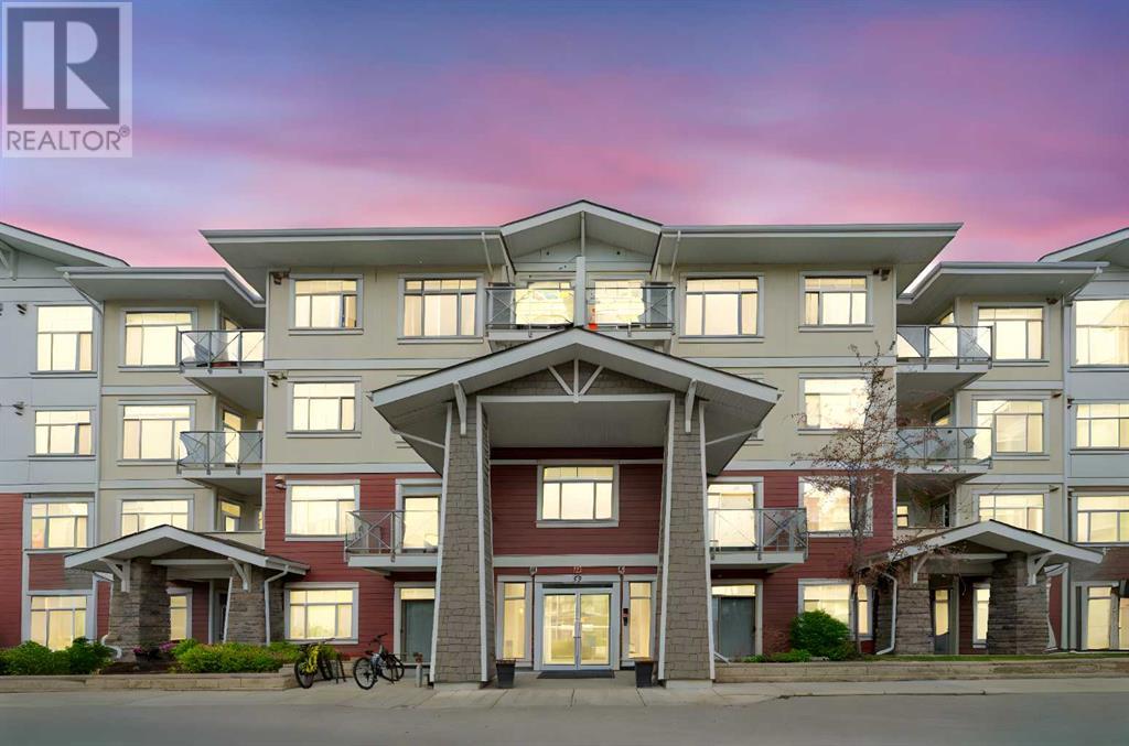 102, 28 Auburn Bay Link Se, Calgary, Alberta  T3H 1B3 - Photo 1 - A2221521