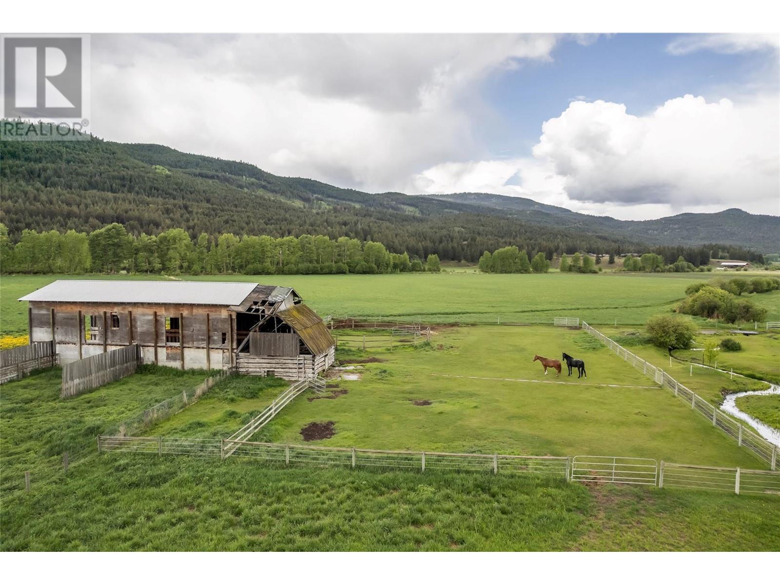 3602 Kamloops Vernon Highway, Monte Lake, British Columbia  V0E 2N0 - Photo 65 - 10348719