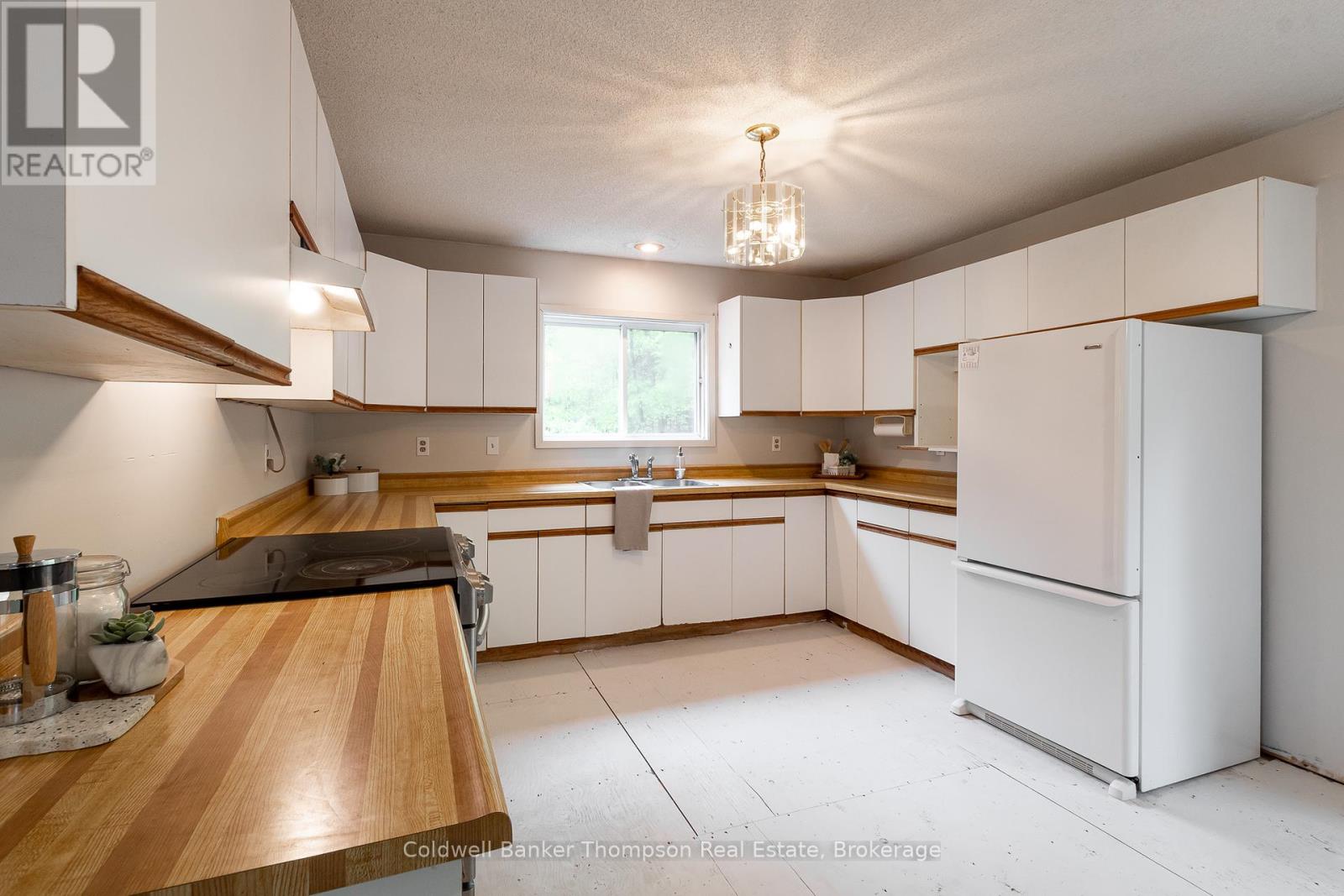 830 Deer Lake Road, Perry, Ontario  P0A 1J0 - Photo 9 - X12169956
