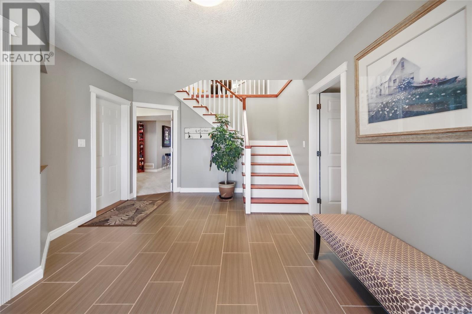 5248 Laguna Way, Nanaimo, British Columbia  V9T 5L7 - Photo 3 - 1000043