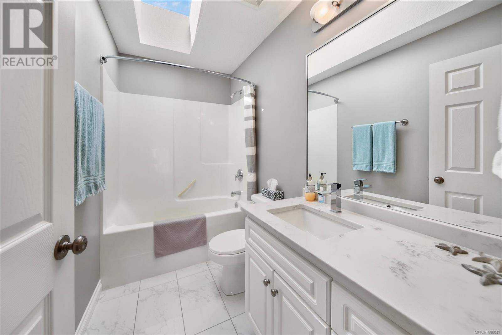 5248 Laguna Way, Nanaimo real estate listing 1000043 for sale