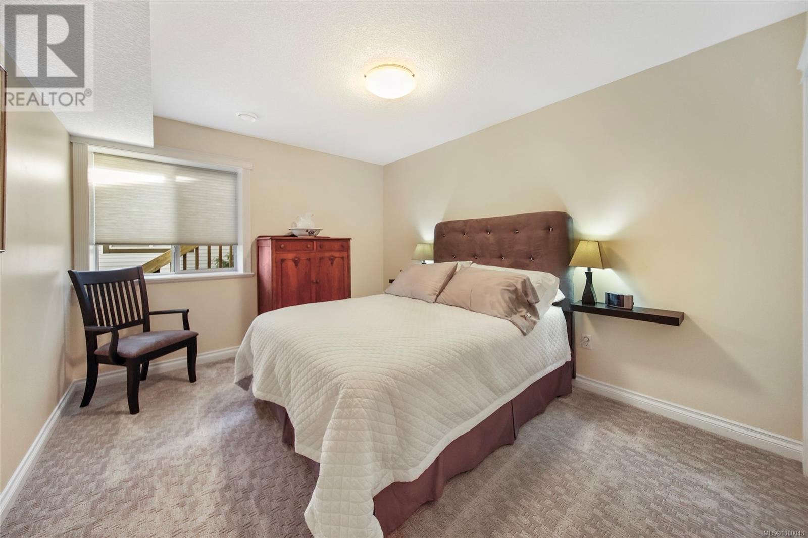 5248 Laguna Way, Nanaimo real estate listing 1000043 for sale
