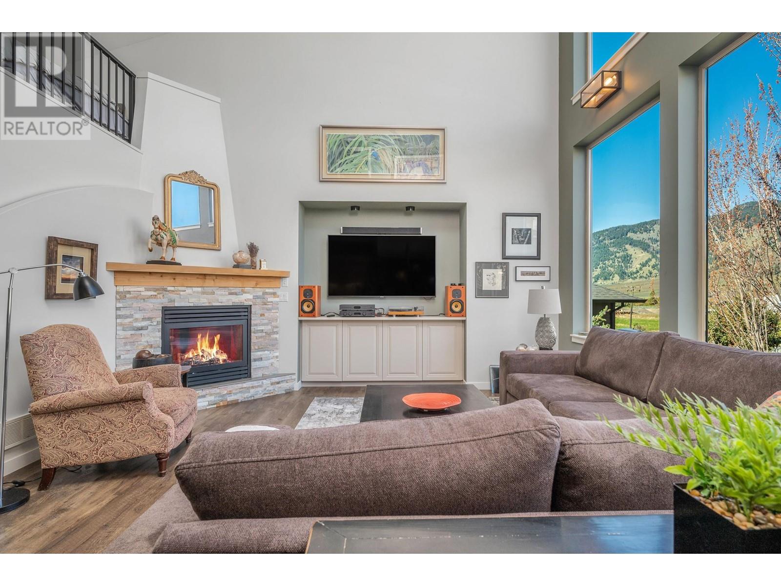 5791 Learmouth Road, Coldstream, BC V1B3E6