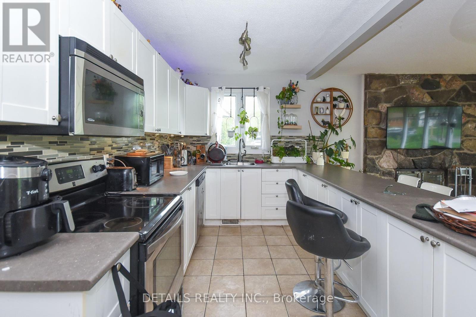 970 Shamir Avenue, Ottawa, Ontario  K1G 2T2 - Photo 28 - X12169813