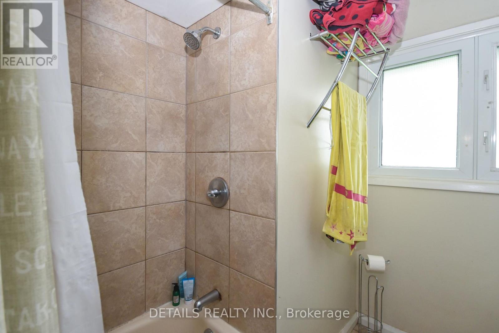 970 Shamir Avenue, Ottawa, Ontario  K1G 2T2 - Photo 32 - X12169813